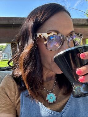 Meet your Posher, Melanie